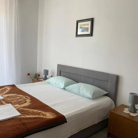Apartament Mira